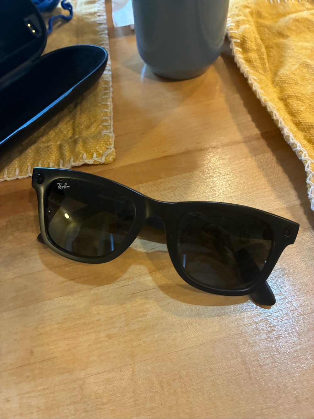 Ray-Ban Matte Black Wayfarer Sunglasses with Dark Lenses